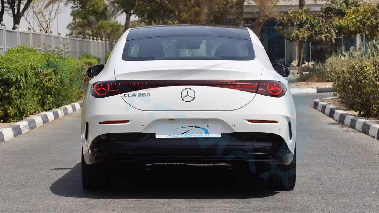 2027 Mercedes-Benz CLA photo 4