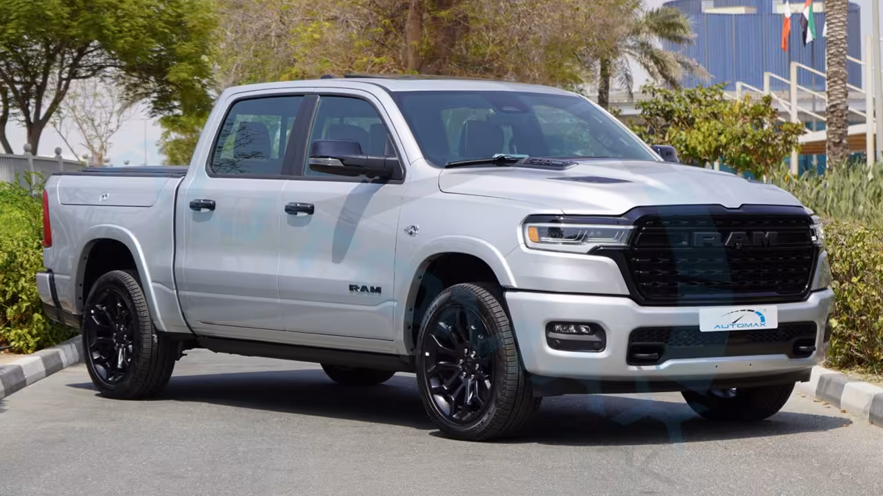 2026 Ram 1500 photo 2
