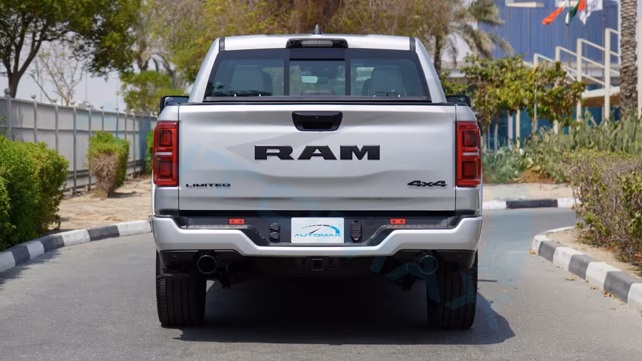 2026 Ram 1500 photo 4