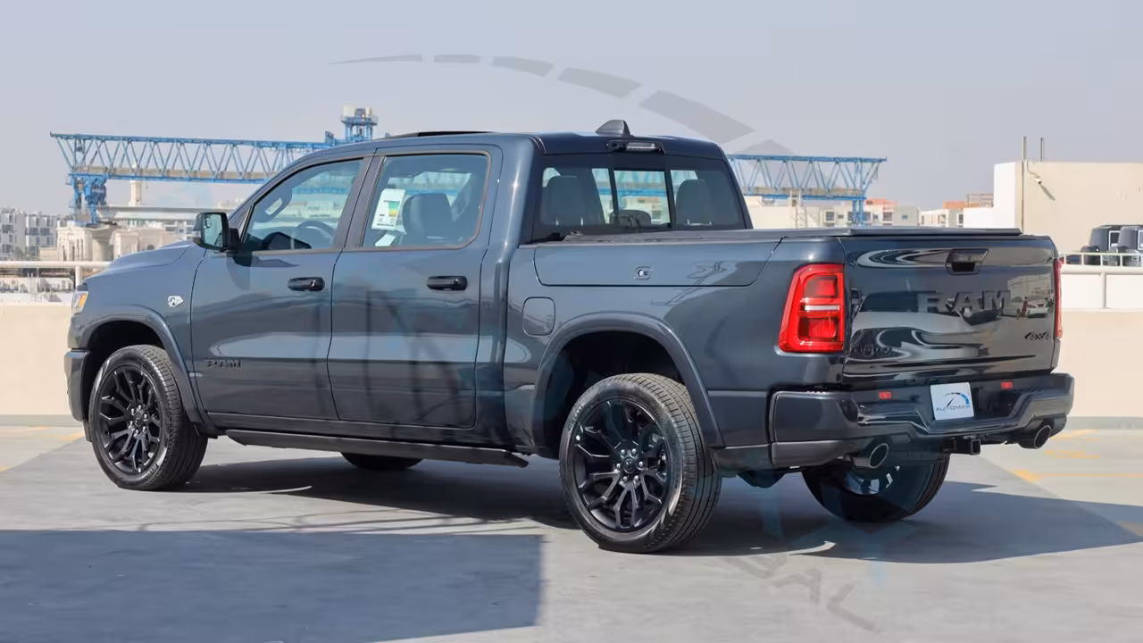2026 Ram 1500 photo 3