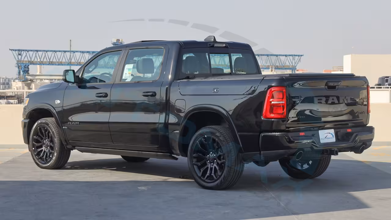 2026 Ram 1500 photo 3