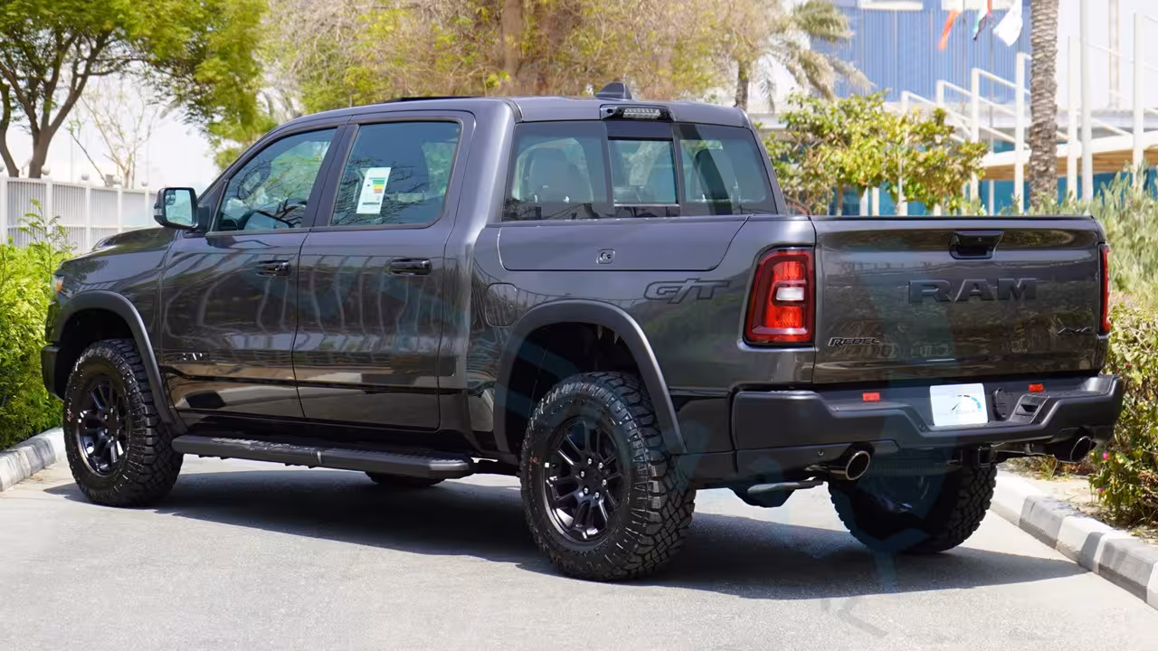 2026 Ram 1500 photo 3
