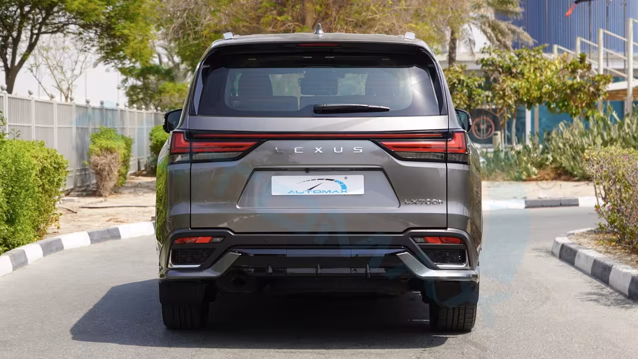 2026 Lexus LX photo 4