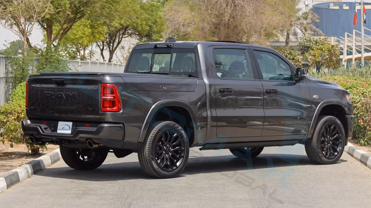 2026 Ram 1500 photo 5