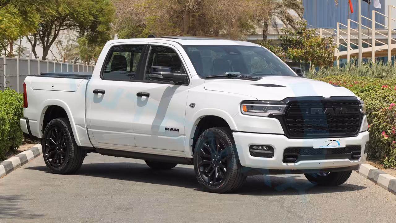 2026 Ram 1500 photo 2
