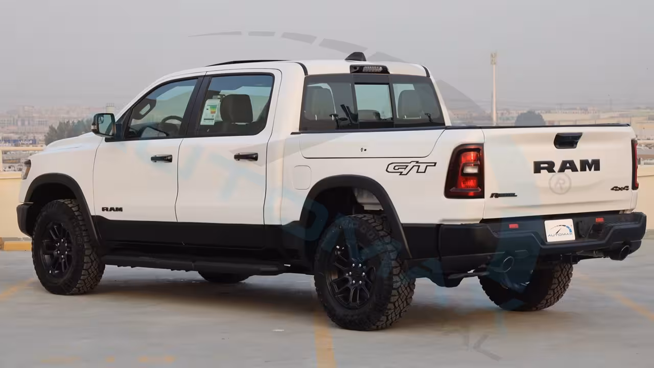 2026 Ram 1500 photo 3