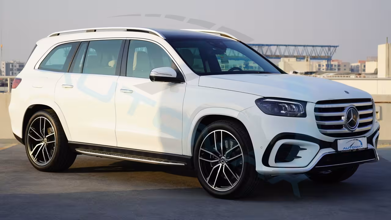 2026 Mercedes-Benz GLS photo 2