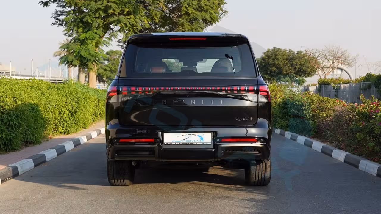 2026 Infiniti QX80 photo 4