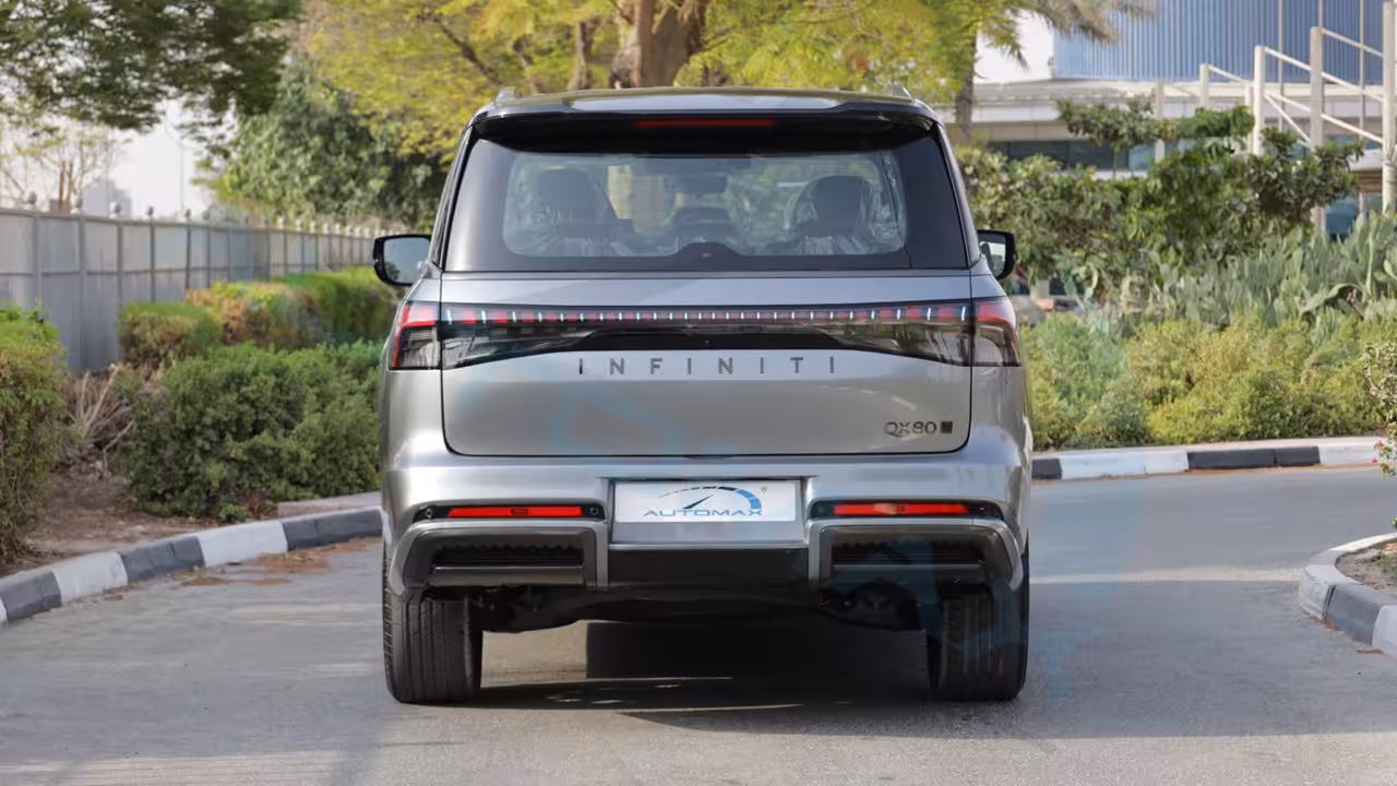 2026 Infiniti QX80 photo 4
