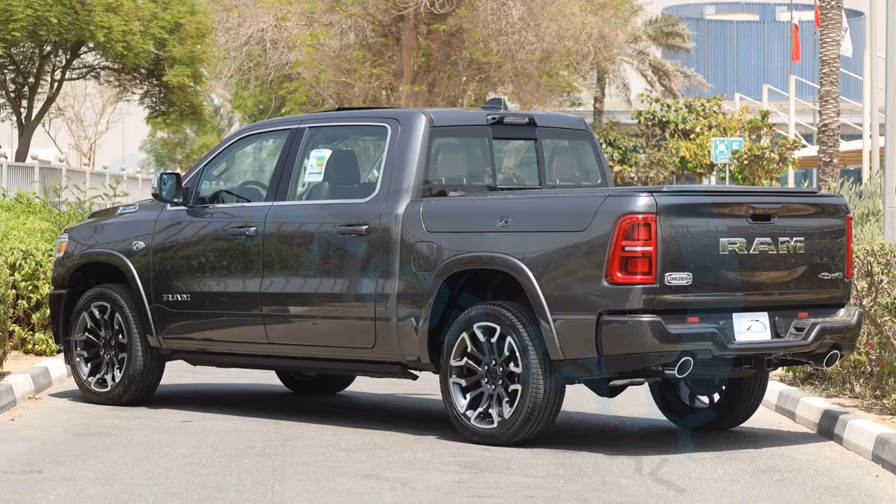 2026 Ram 1500 photo 3