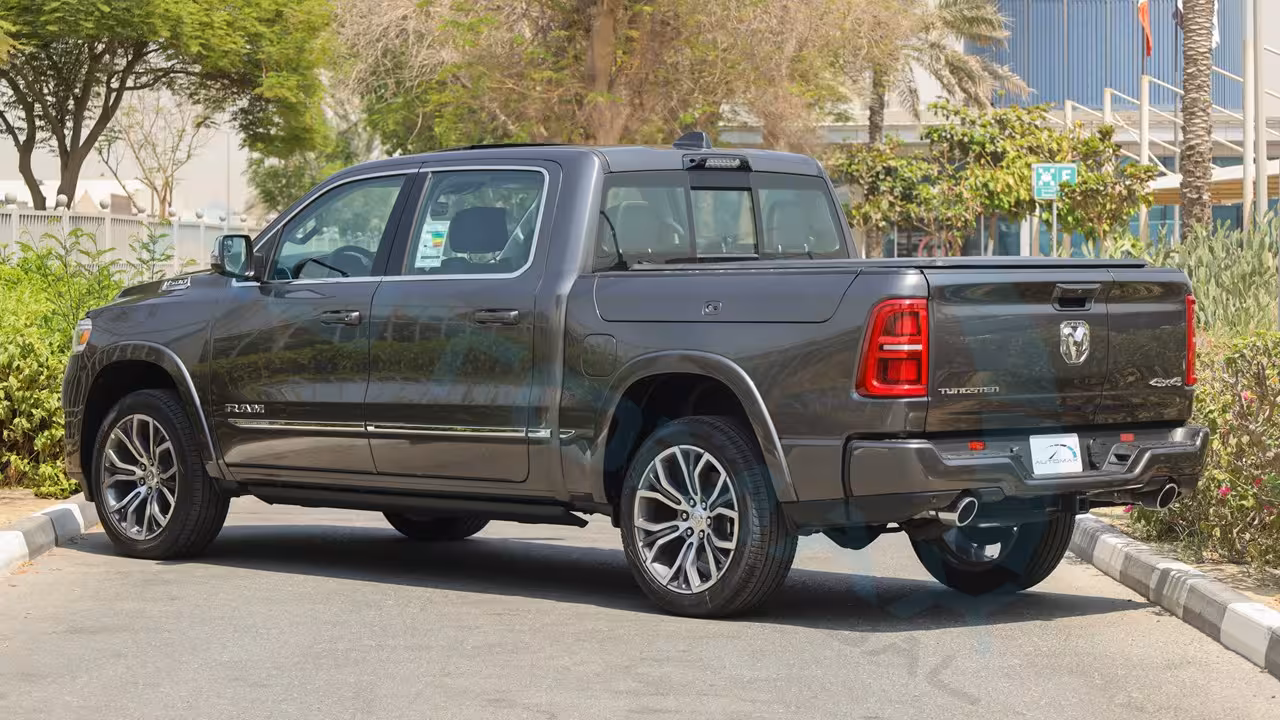 2026 Ram 1500 photo 3
