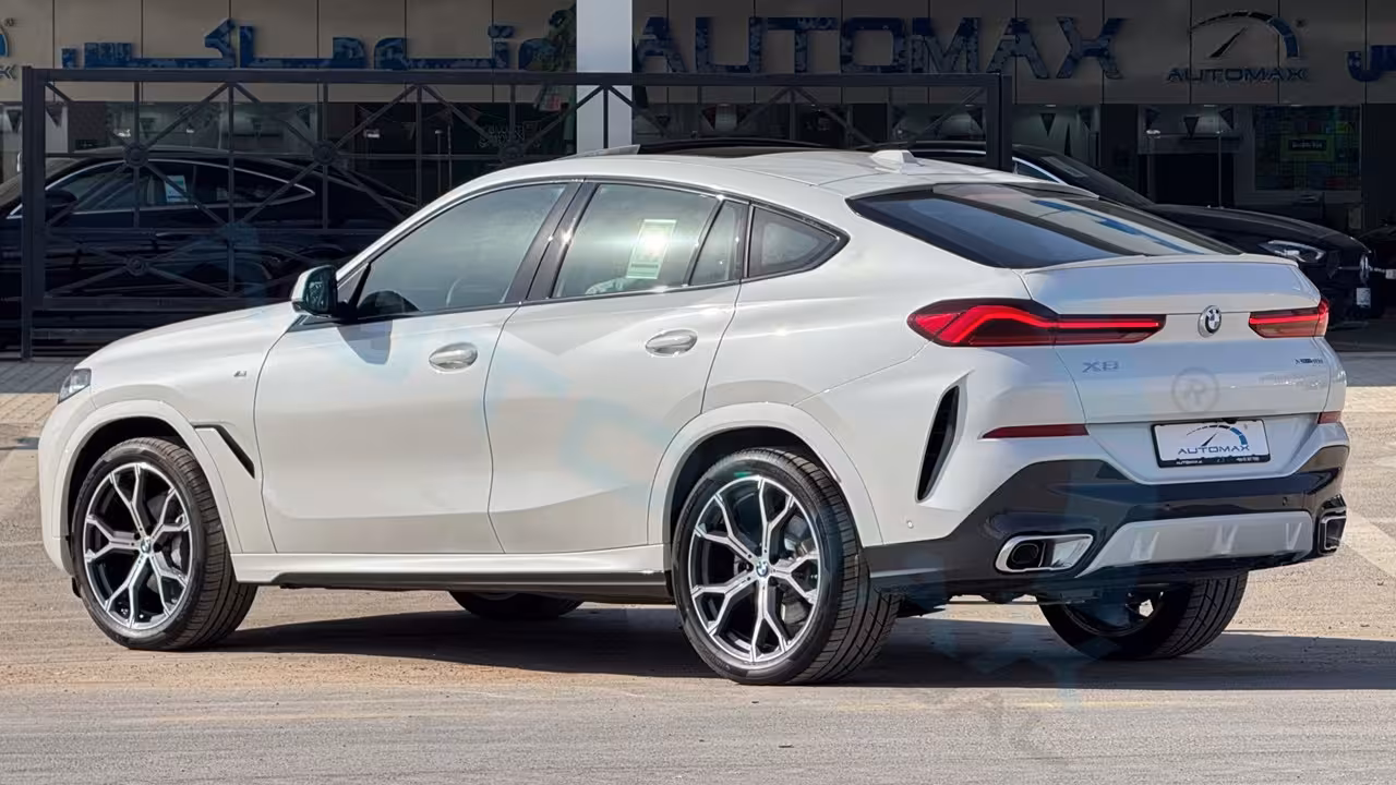 2026 BMW X6 photo 3