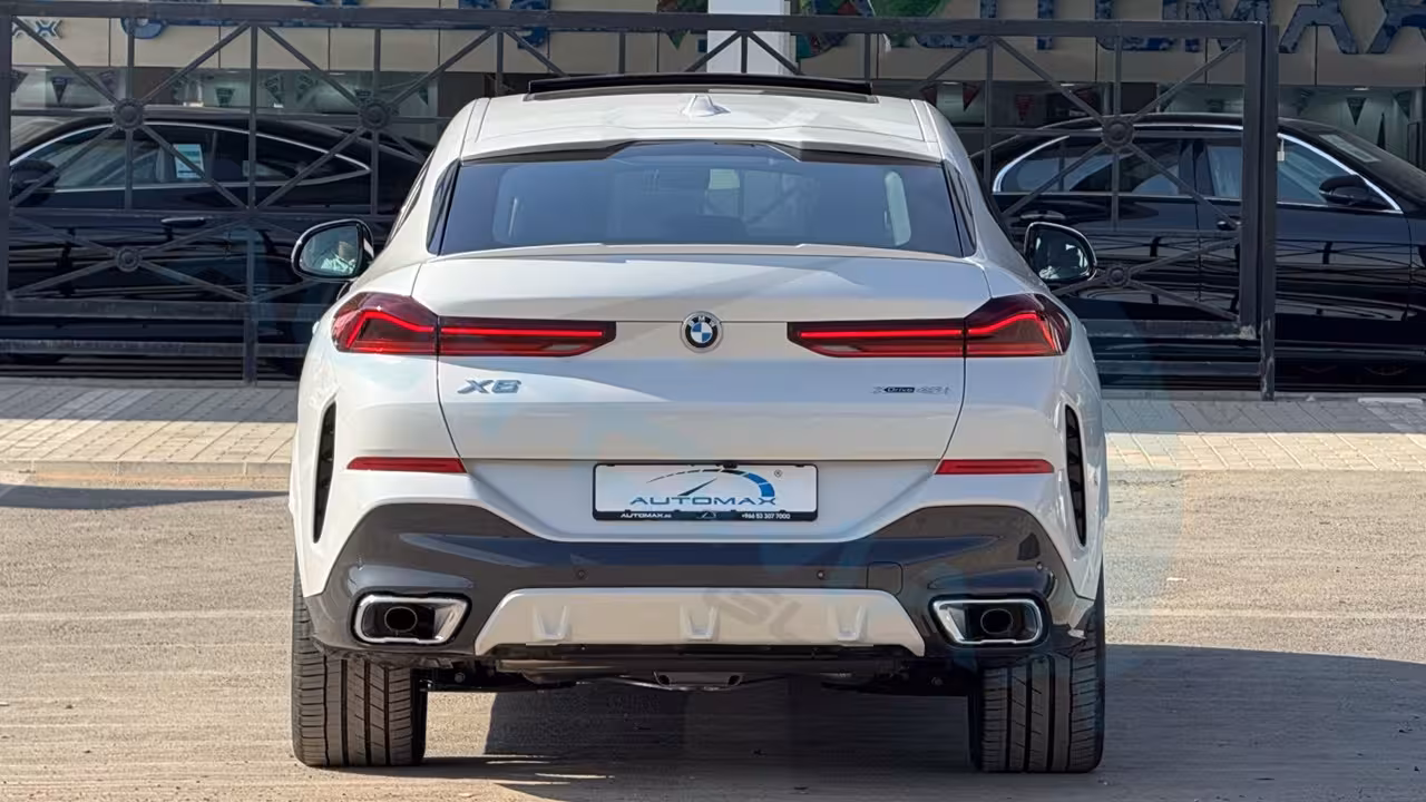 2026 BMW X6 photo 4