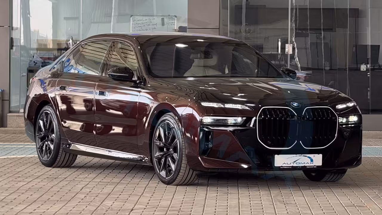 2026 BMW 7 Series photo 2