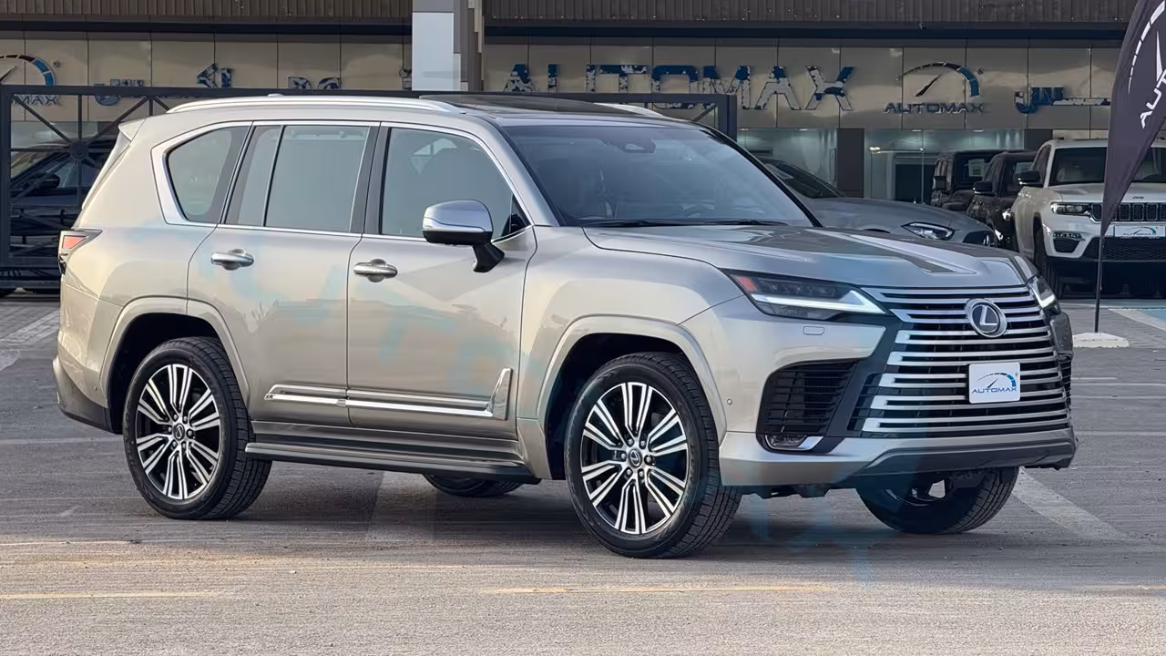 2026 Lexus LX photo 3