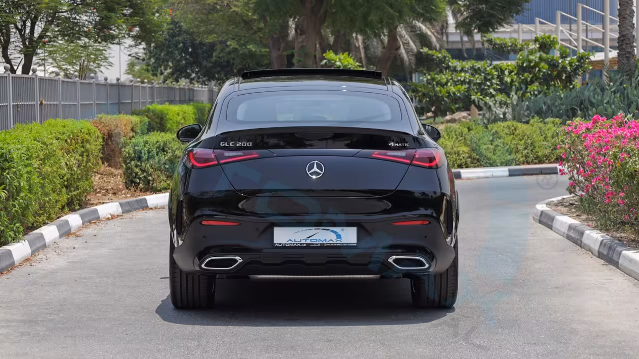2026 Mercedes-Benz GLC photo 5