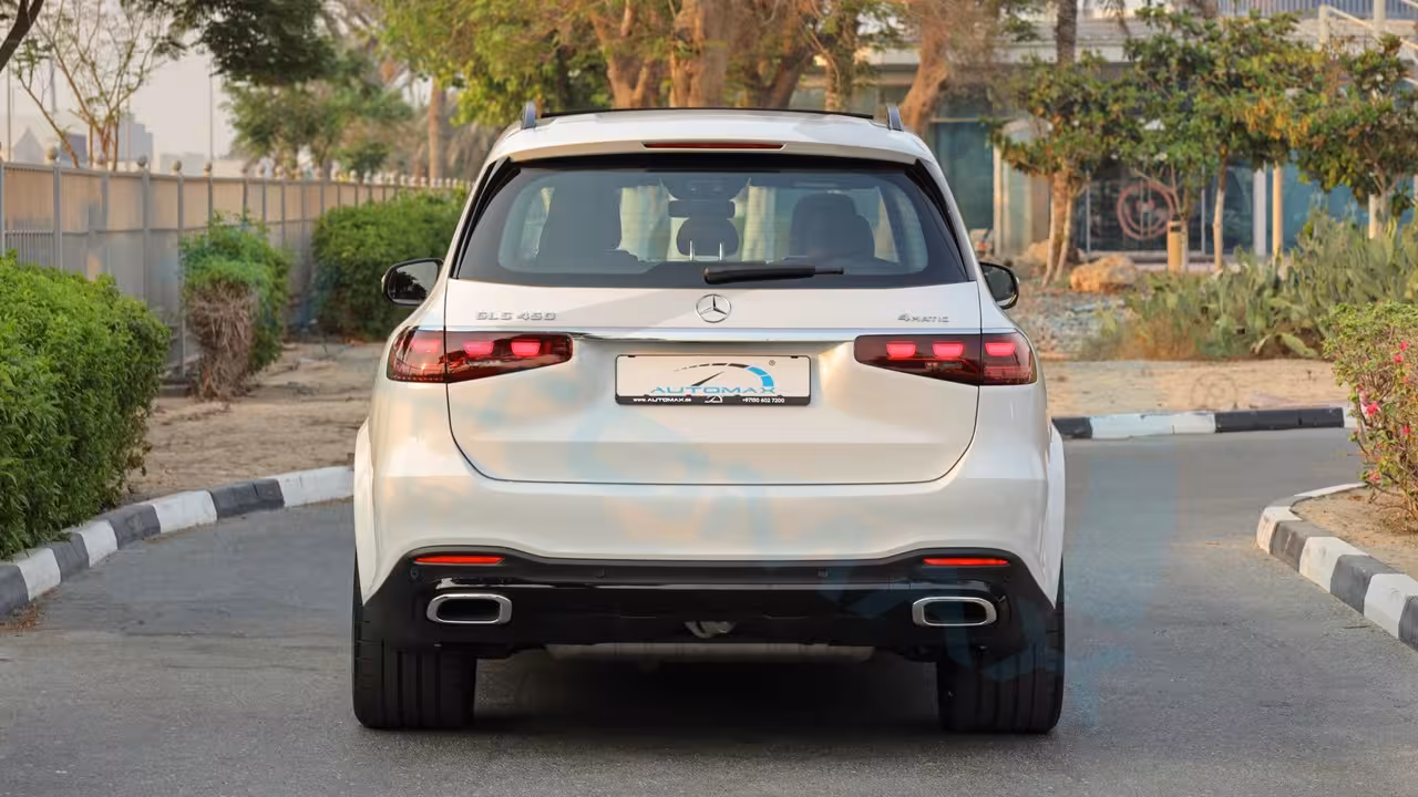 2026 Mercedes-Benz GLS photo 5