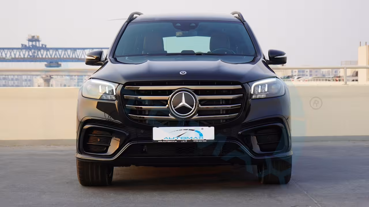 2026 Mercedes-Benz GLS photo 2