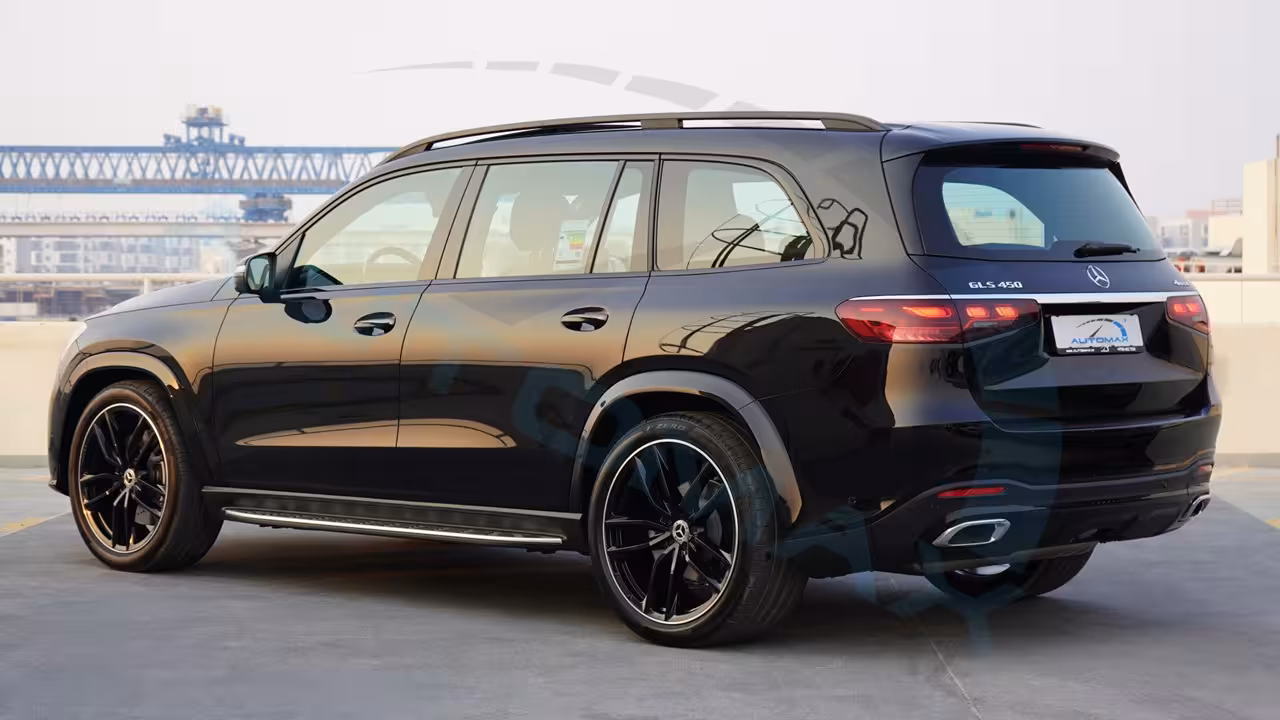 2026 Mercedes-Benz GLS photo 4