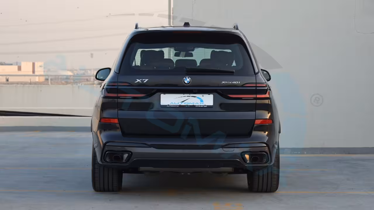 2026 BMW X7 photo 4