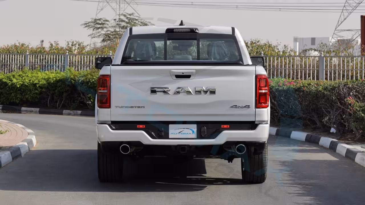 2026 Ram 1500 photo 4