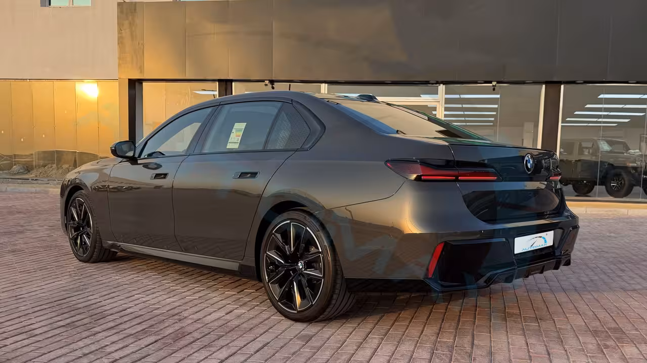 2026 BMW 7 Series photo 4