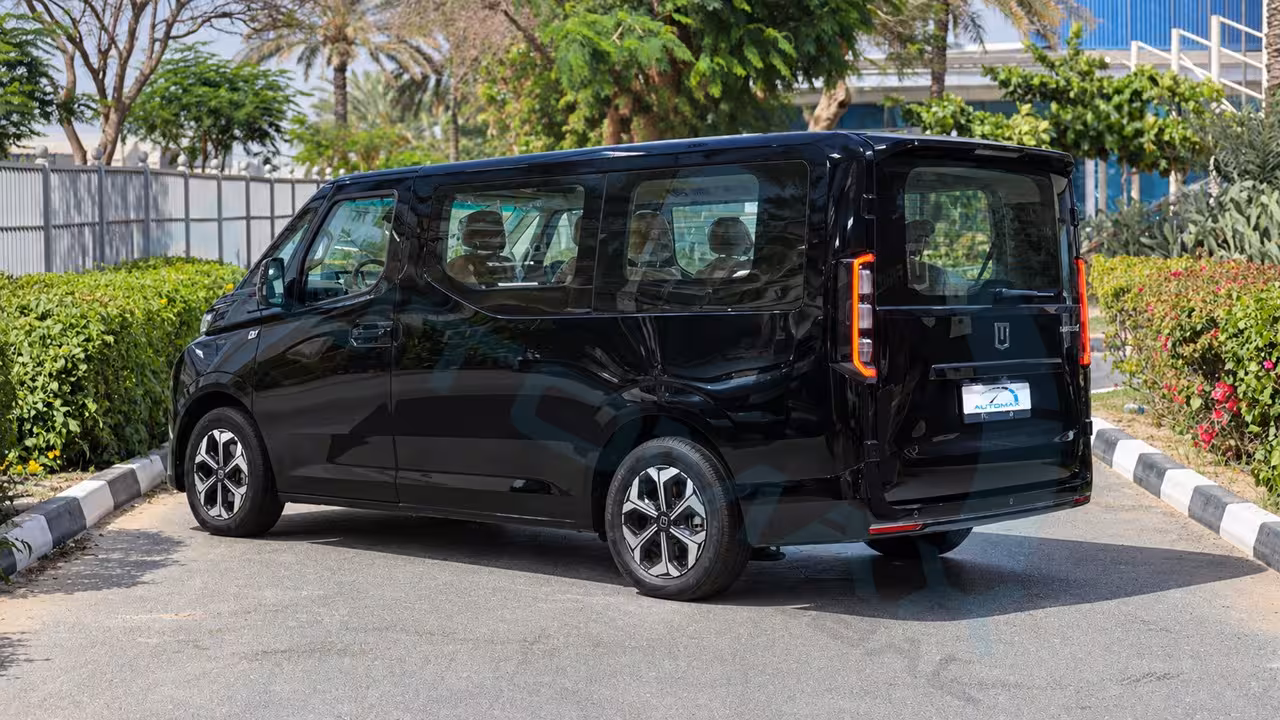2026 Farizon SV photo 3
