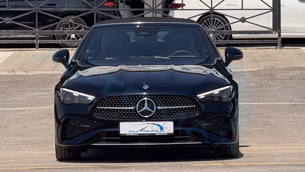 2026 Mercedes-Benz CLE photo 2