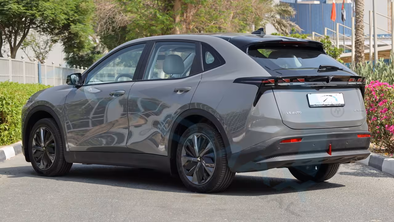 2024 LS Auto LEV 01 photo 3