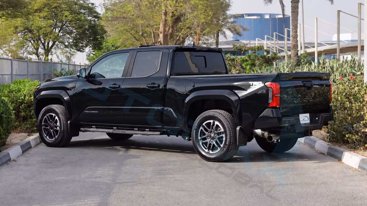 2026 Toyota Tacoma photo 3