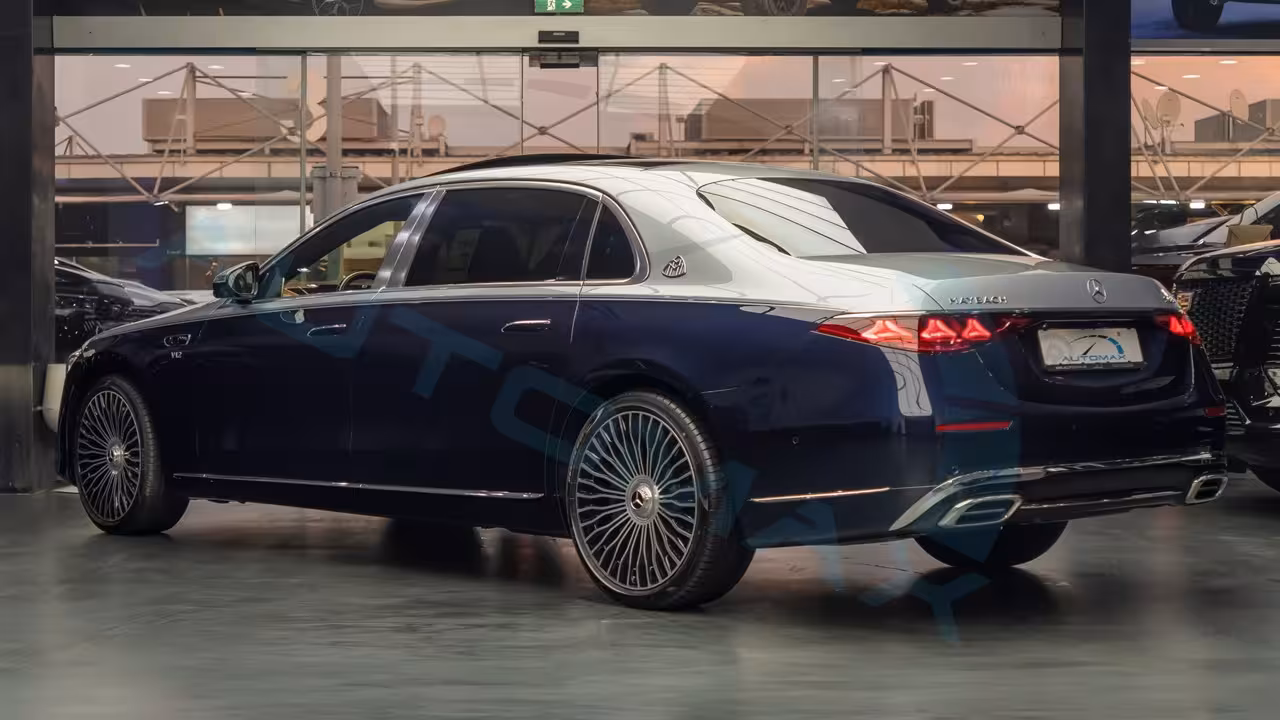 2027 Mercedes-Benz Maybach photo 3
