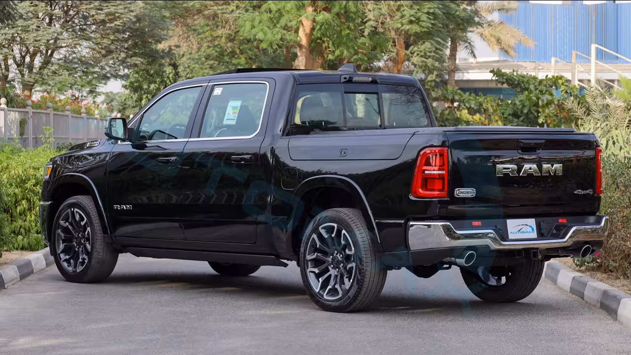 2026 Ram 1500 photo 4