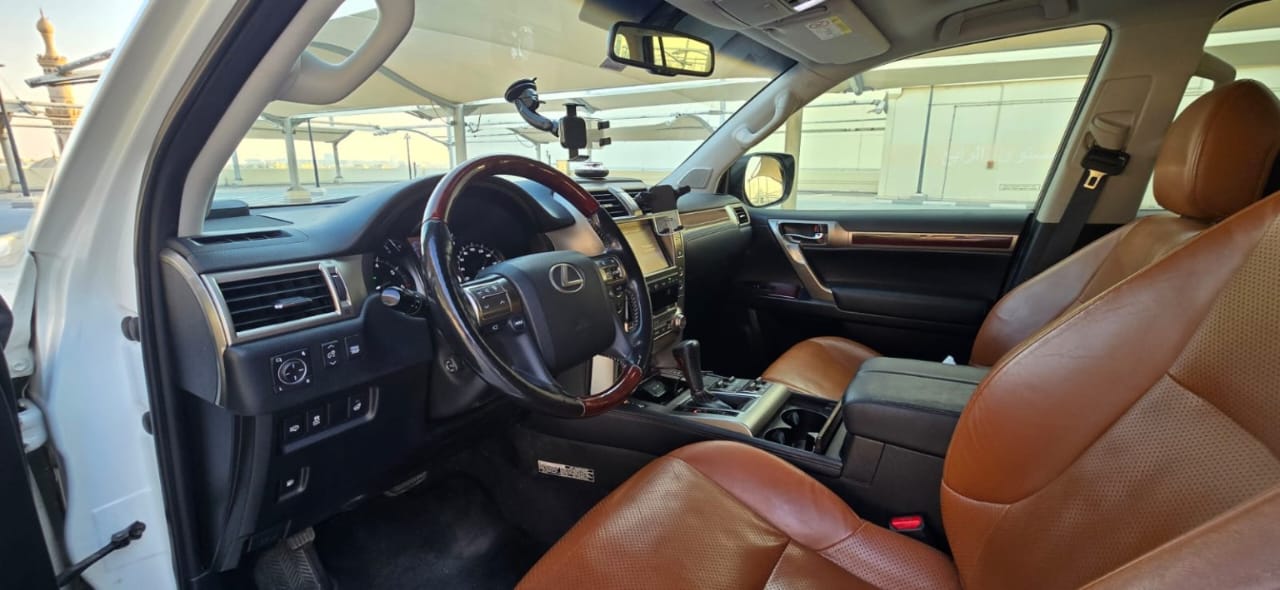 2015 Lexus GX photo 5