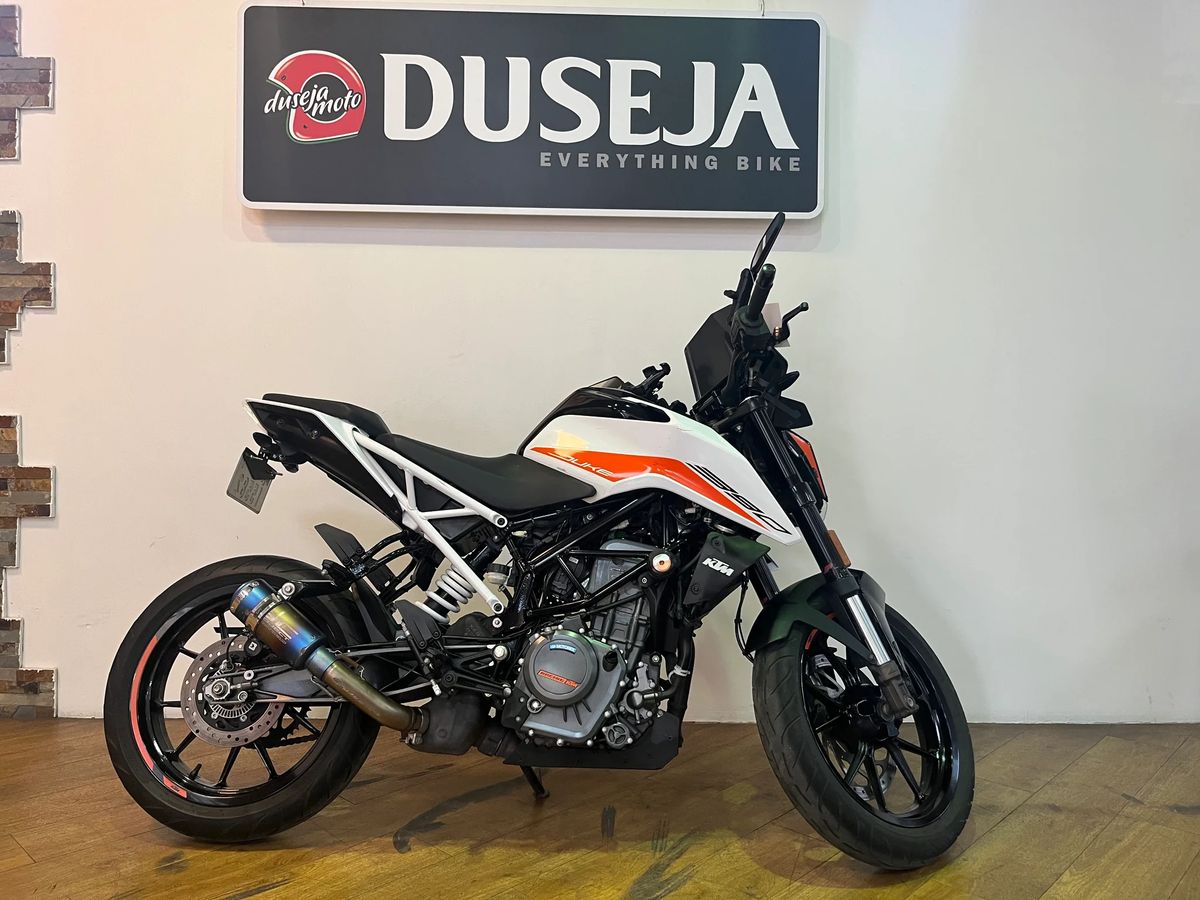 For Sale 2021 KTM Duke 390