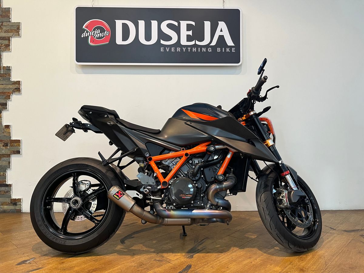 2020 KTM Superduke 1290