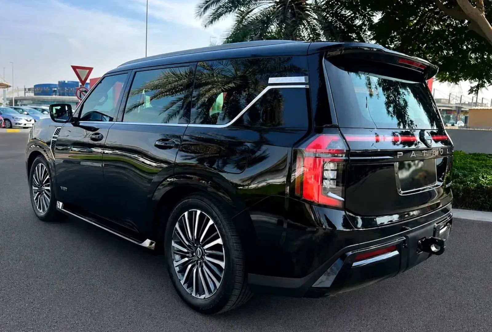 2026 Nissan Patrol photo 4