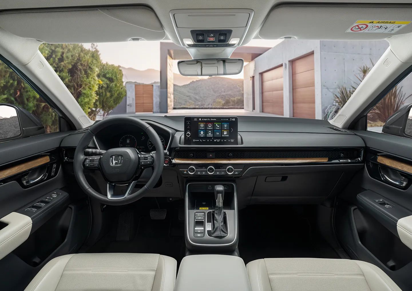 2024 Honda CR-V photo 2