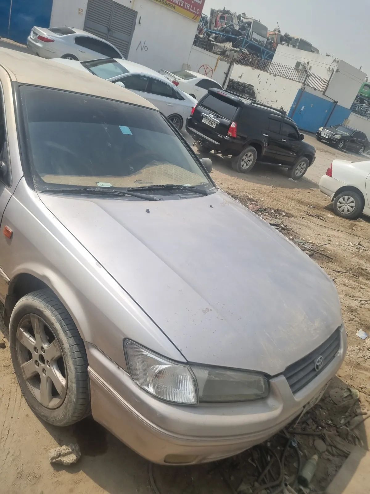 2000 Toyota Camry photo 2