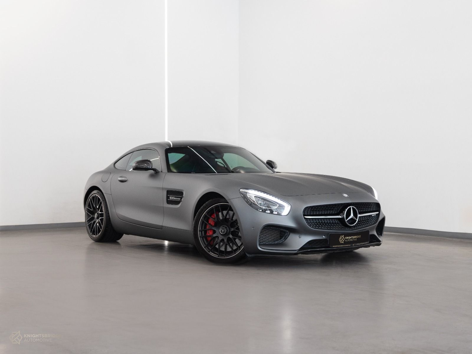 2016 Mercedes-Benz AMG GT