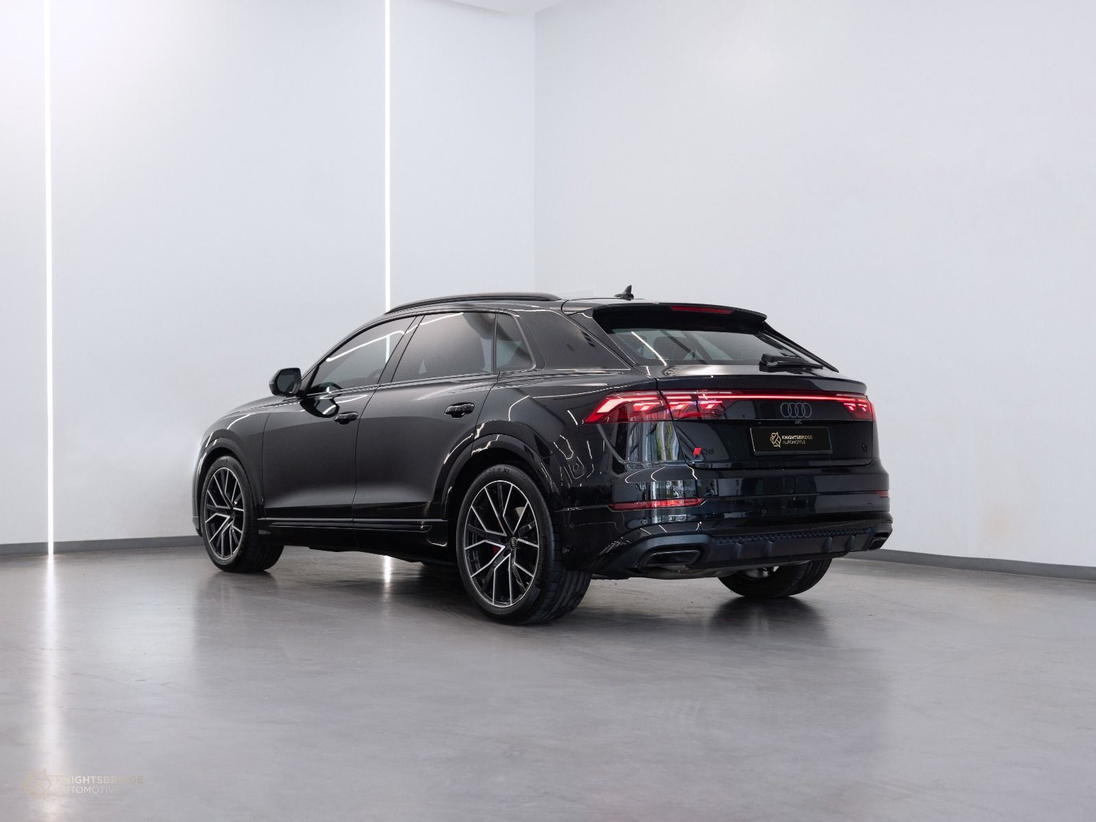2024 Audi Q8 photo 4
