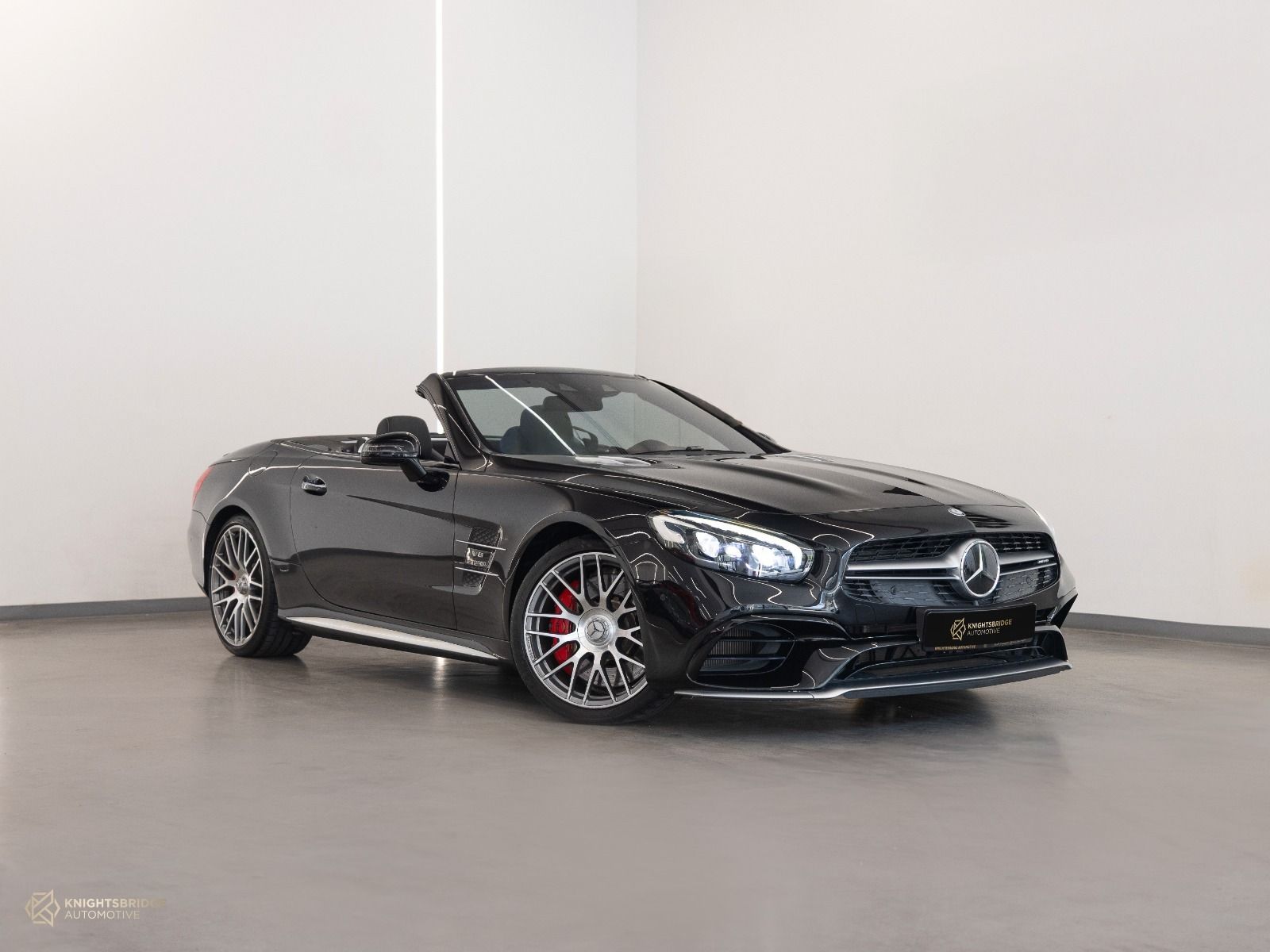2017 Mercedes-Benz SL63 AMG