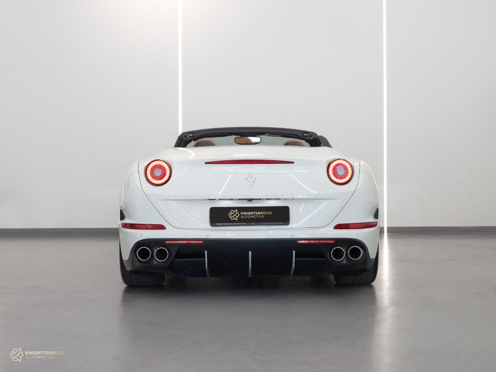 2015 Ferrari California T photo 5