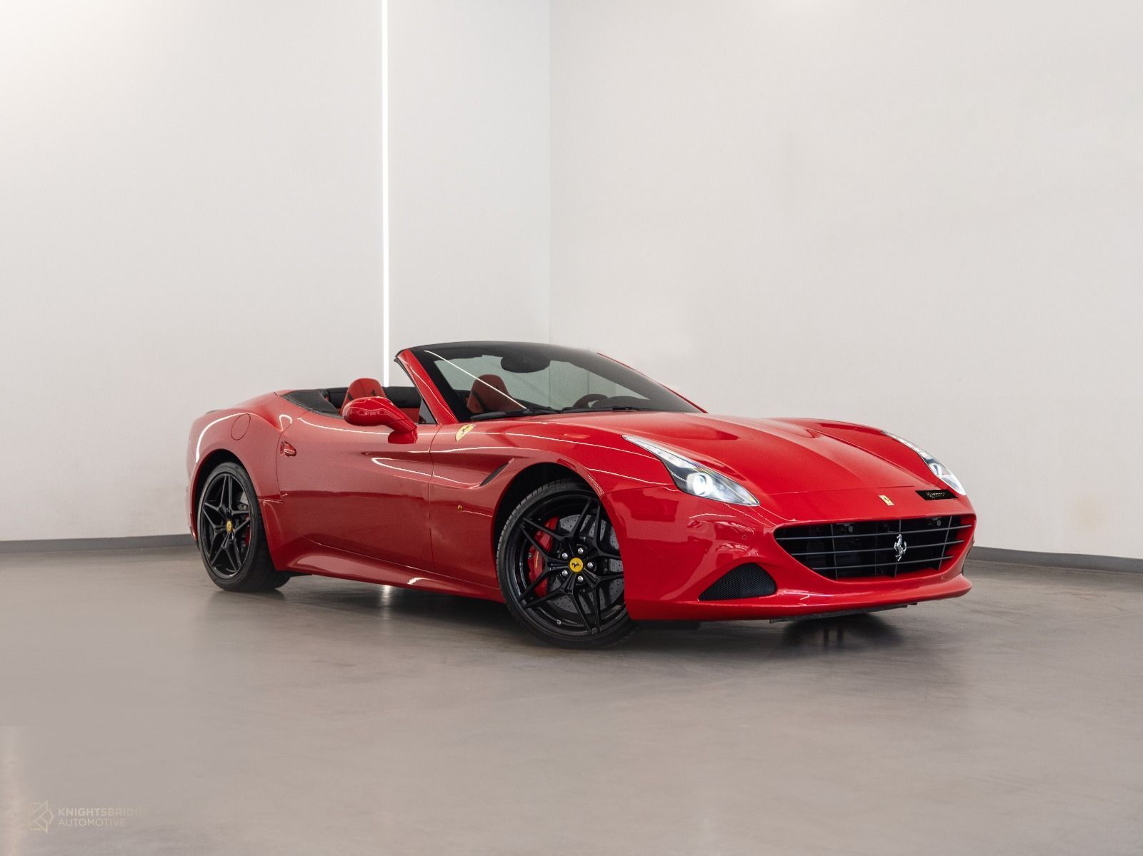 2016 Ferrari California T