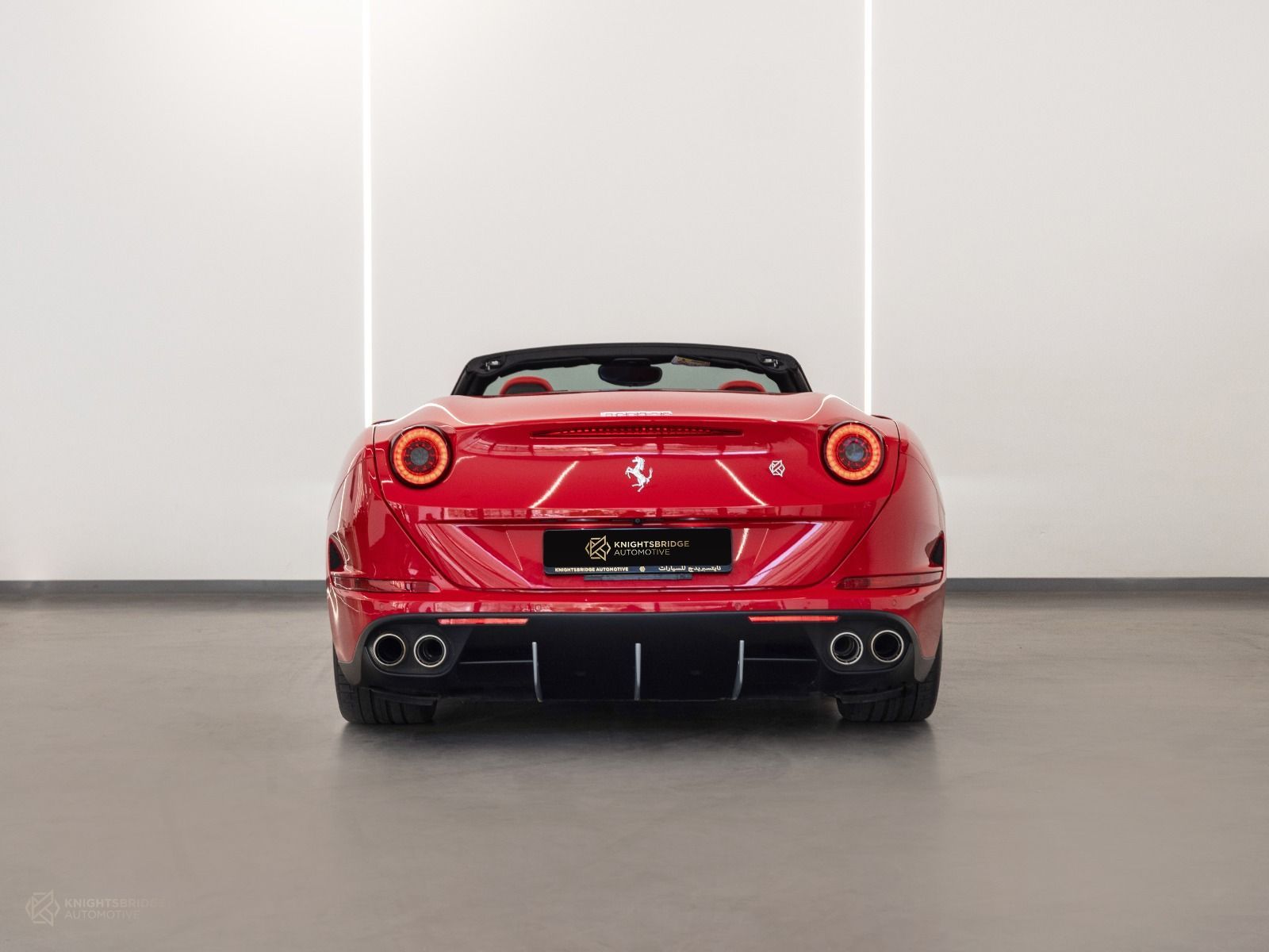 2016 Ferrari California T photo 5