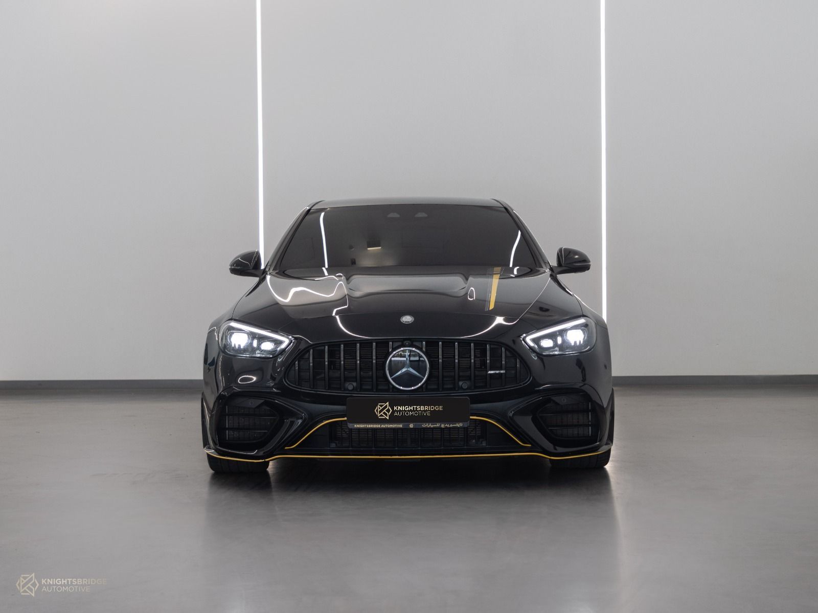2024 Mercedes-Benz C-Class photo 2
