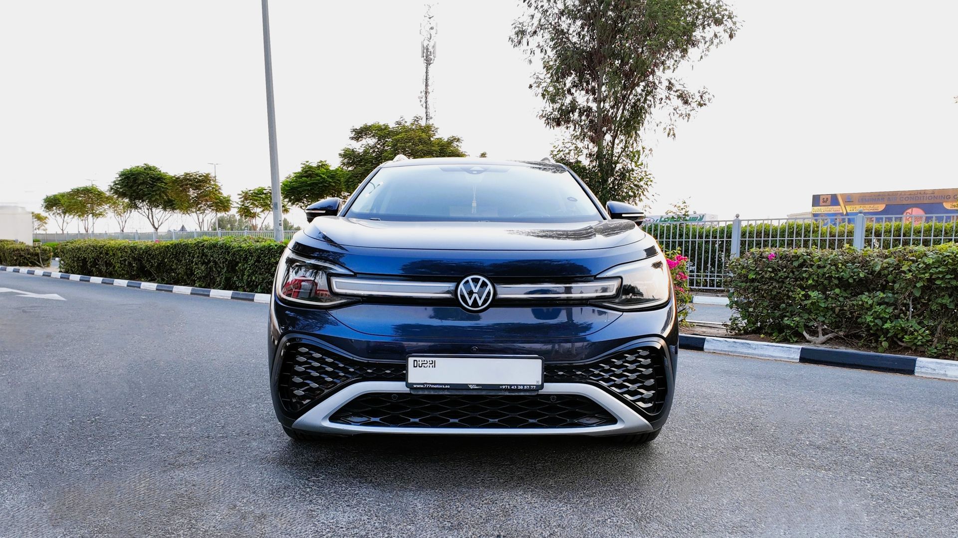 2022 Volkswagen ID.6 photo 2