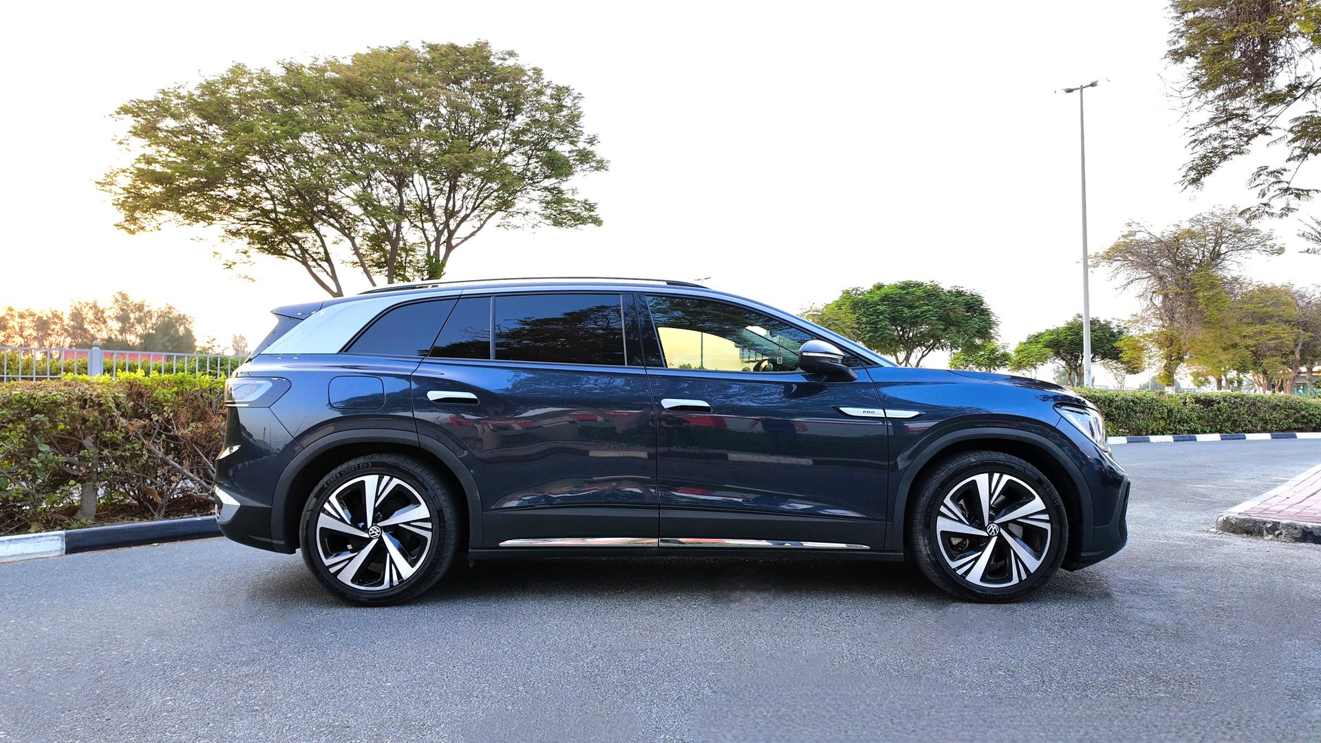 2022 Volkswagen ID.6 photo 4