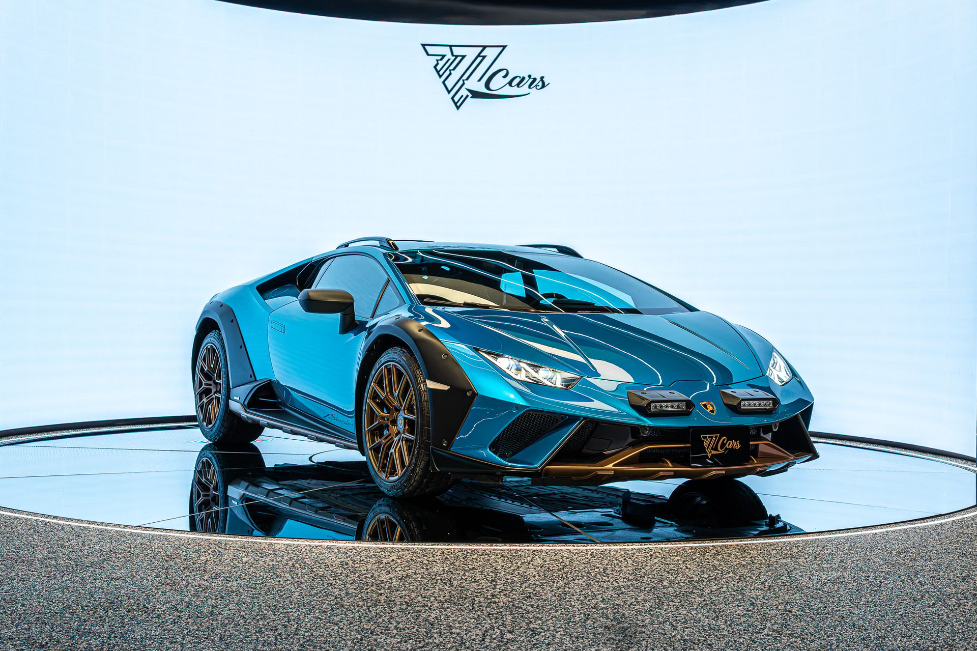 2024 Lamborghini Huracan photo 4