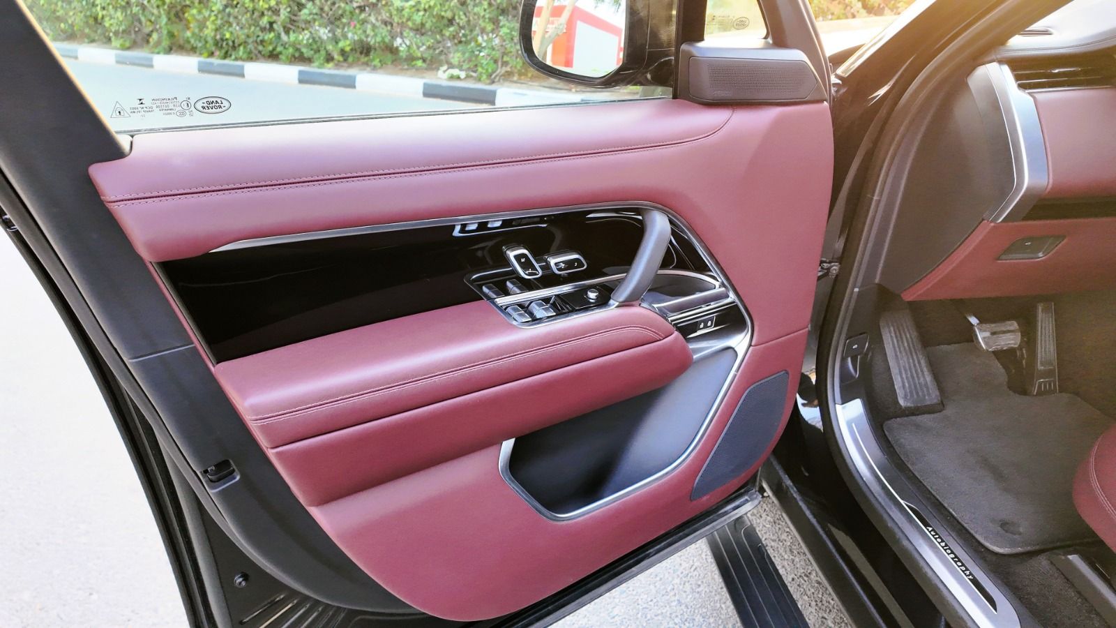 2023 Land Rover Range Rover Autobiography photo 4