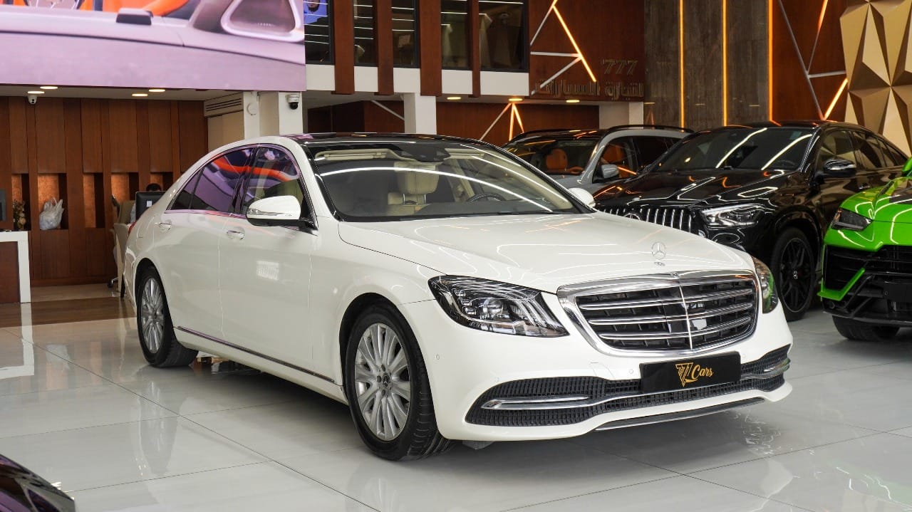 2018 Mercedes-Benz S-Class photo 3
